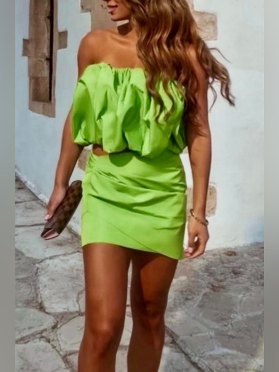 Zara Dresses & Skirts - ZARA Limited Edition 2-piece set strapless bubble top, draped mini skirt Green S